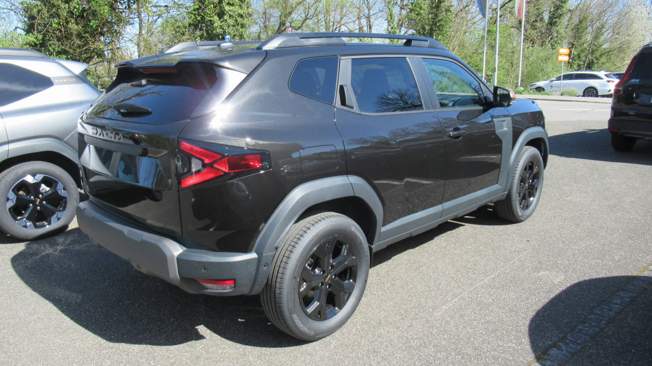 DACIA Duster 1.8 Hybrid Extreme, Full-Hybrid Petrol/Electric, New car, Automatic - 3