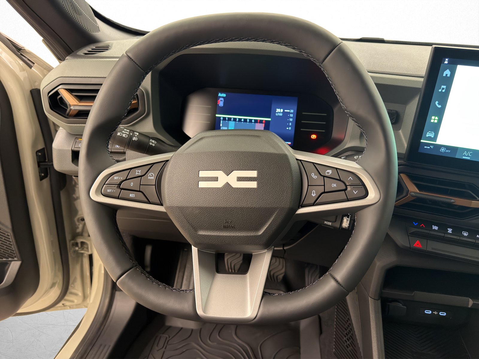 DACIA Duster 1.2 TCe Extreme 4WD, Mild-Hybrid Benzin/Elektro, Neuwagen, Handschaltung - 7
