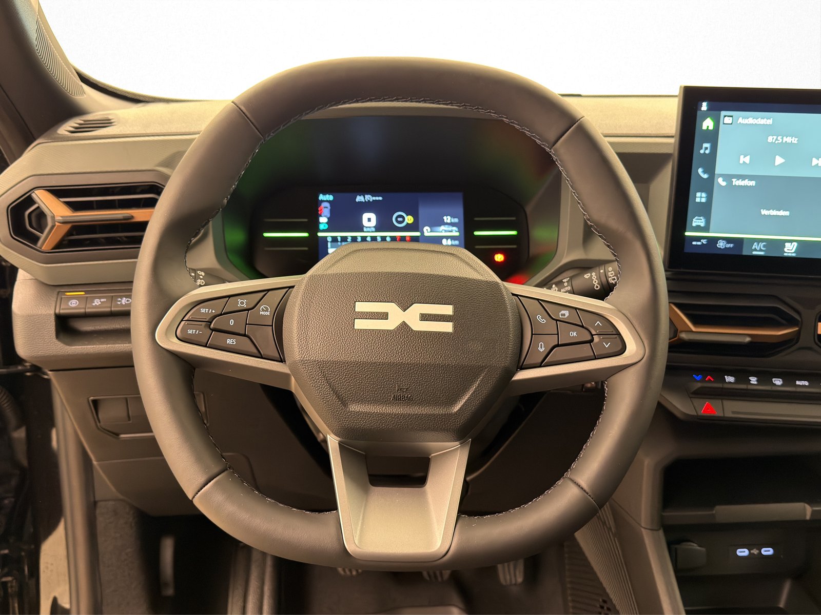 DACIA Duster 1.2 TCe Extreme 4WD, Hybride Léger Essence/Électricité, Voiture nouvelle, Manuelle - 7