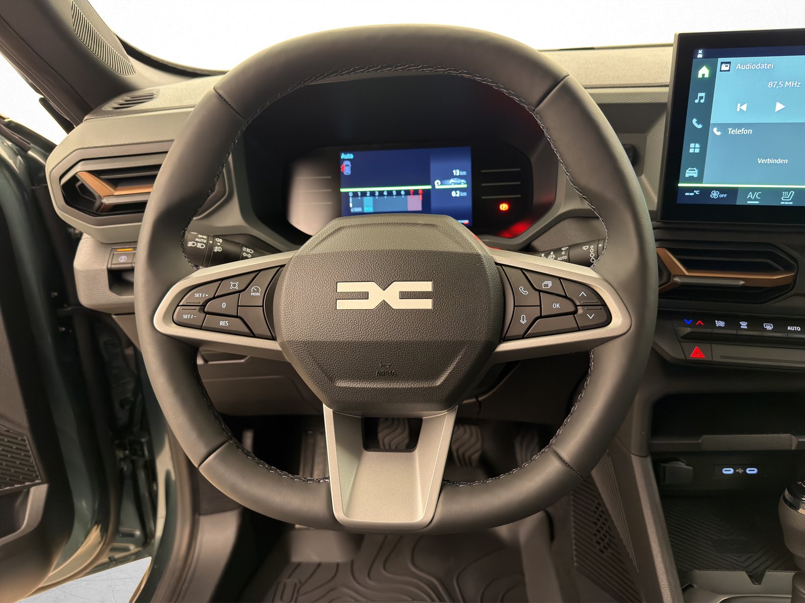 DACIA Duster 1.2 TCe Extreme 4WD, Hybride Léger Essence/Électricité, Voiture nouvelle, Manuelle - 7