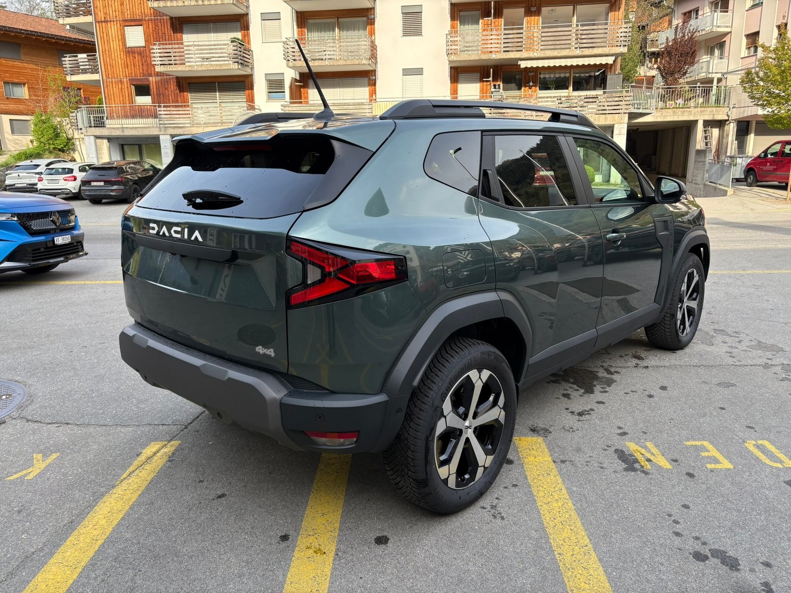 DACIA Duster TCe 130 48V Journey 4x4, Mild-Hybrid Benzin/Elektro, Neuwagen, Handschaltung - 5