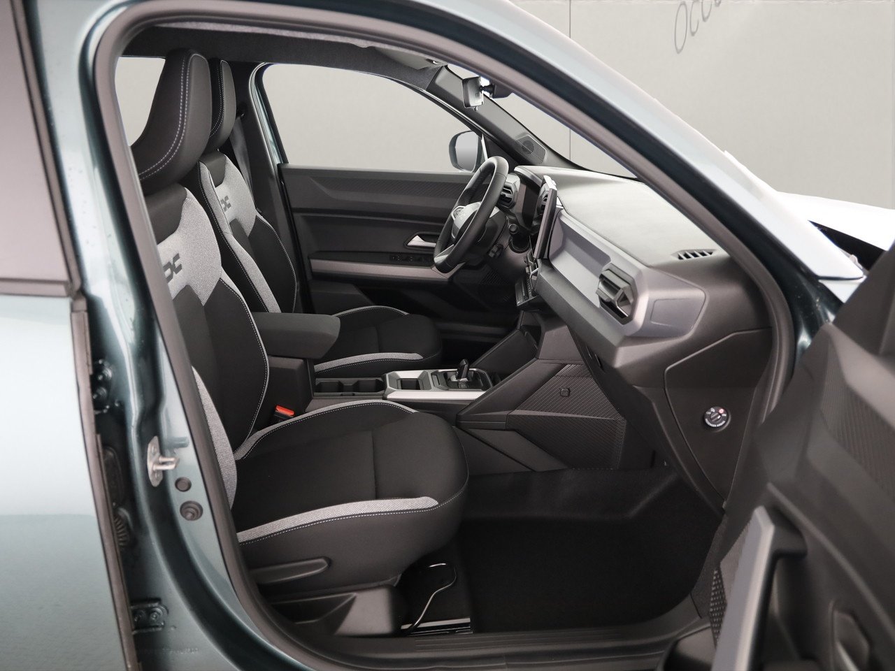 DACIA Duster 1.8 Hybrid Journey, Full-Hybrid Petrol/Electric, New car, Automatic - 7