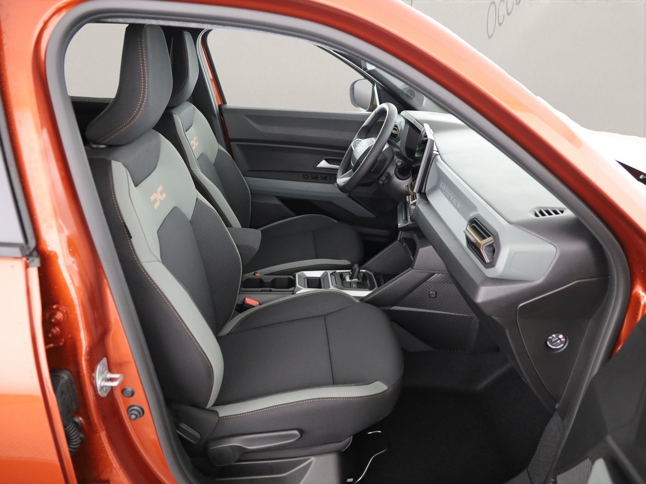 DACIA Duster 1.6 Hybrid Extreme, Full-Hybrid Petrol/Electric, New car, Automatic - 7