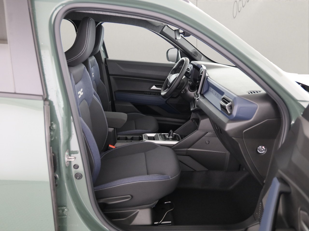 DACIA Duster 1.6 Hybrid Journey, Full-Hybrid Petrol/Electric, New car, Automatic - 7