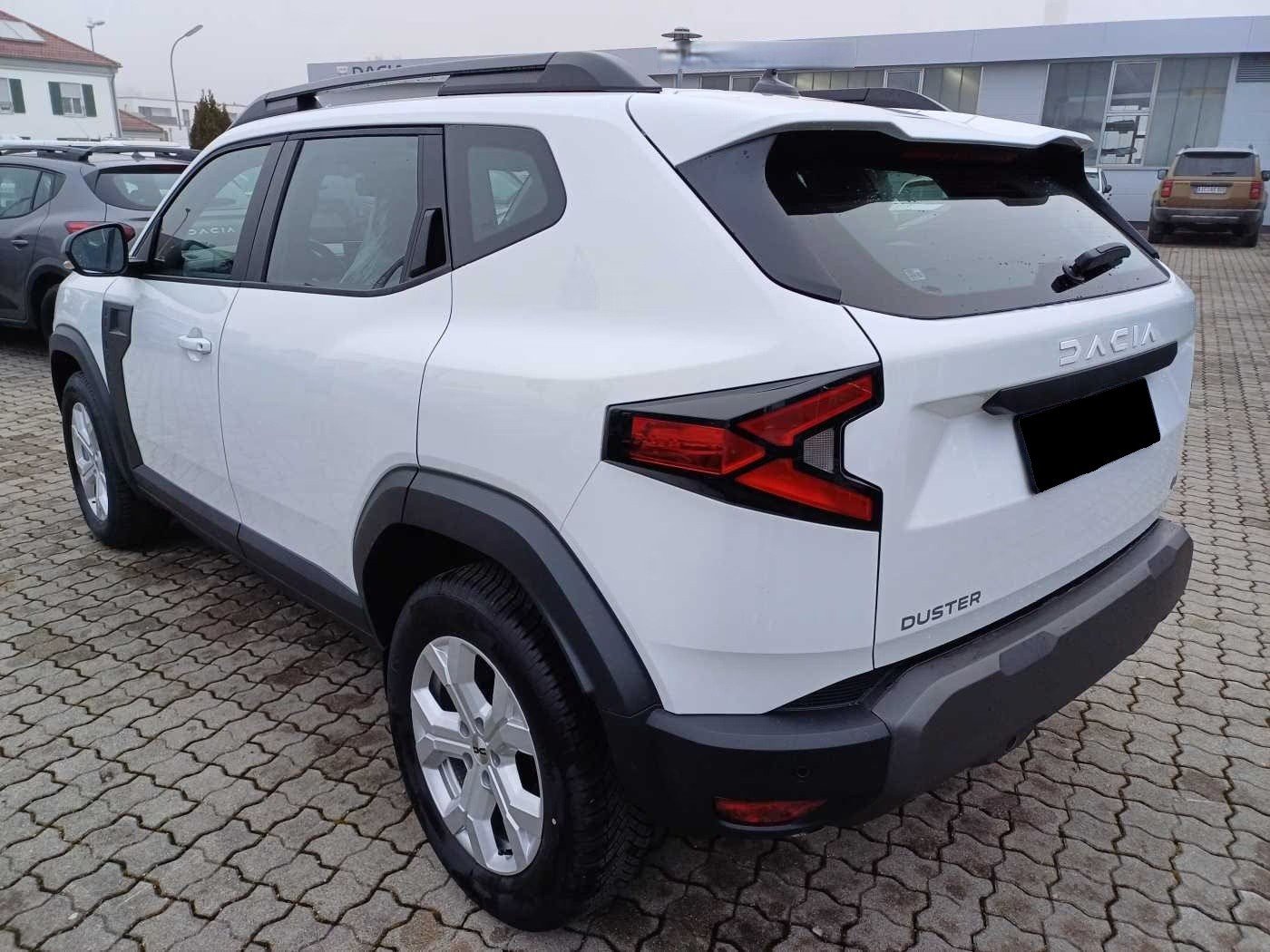 DACIA Duster TCe 130 48V Expression 4x4, Mild-Hybrid Petrol/Electric, New car, Manual - 3