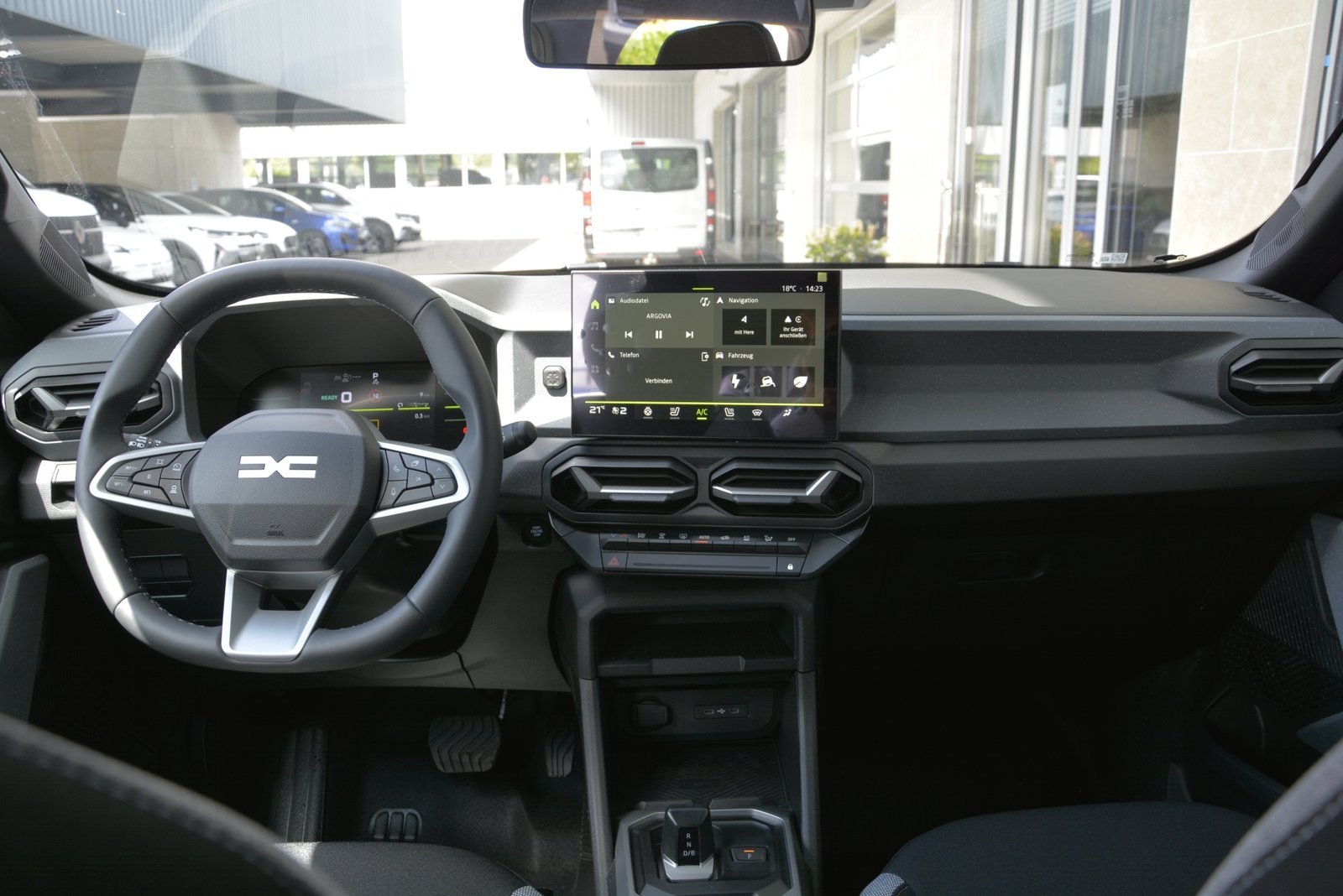 DACIA DUSTER journey hybrid 155, Hybride Intégral Essence/Électricité, Voiture nouvelle, Automatique - 6