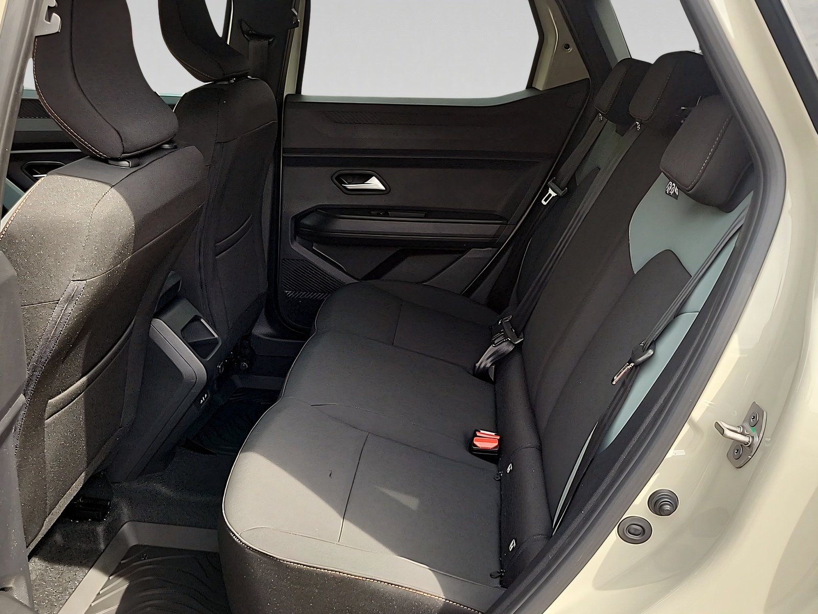 DACIA Duster 1.2 Hybrid Extreme 4WD, Hybride Integrale Benzina/Elettrica, Auto nuove, Automatico - 6