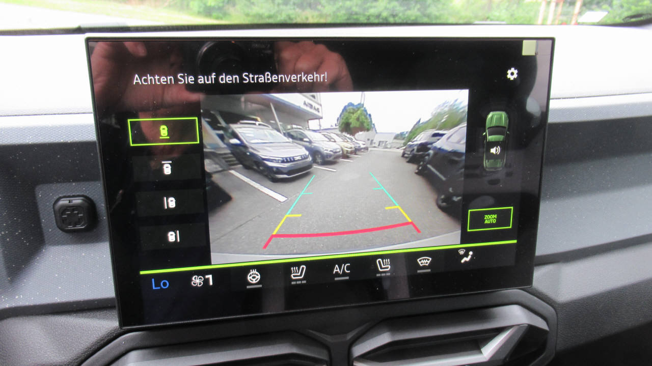 DACIA Duster 1.2 Hybrid Journey 4WD, Voll-Hybrid Benzin/Elektro, Neuwagen, Automatik - 6