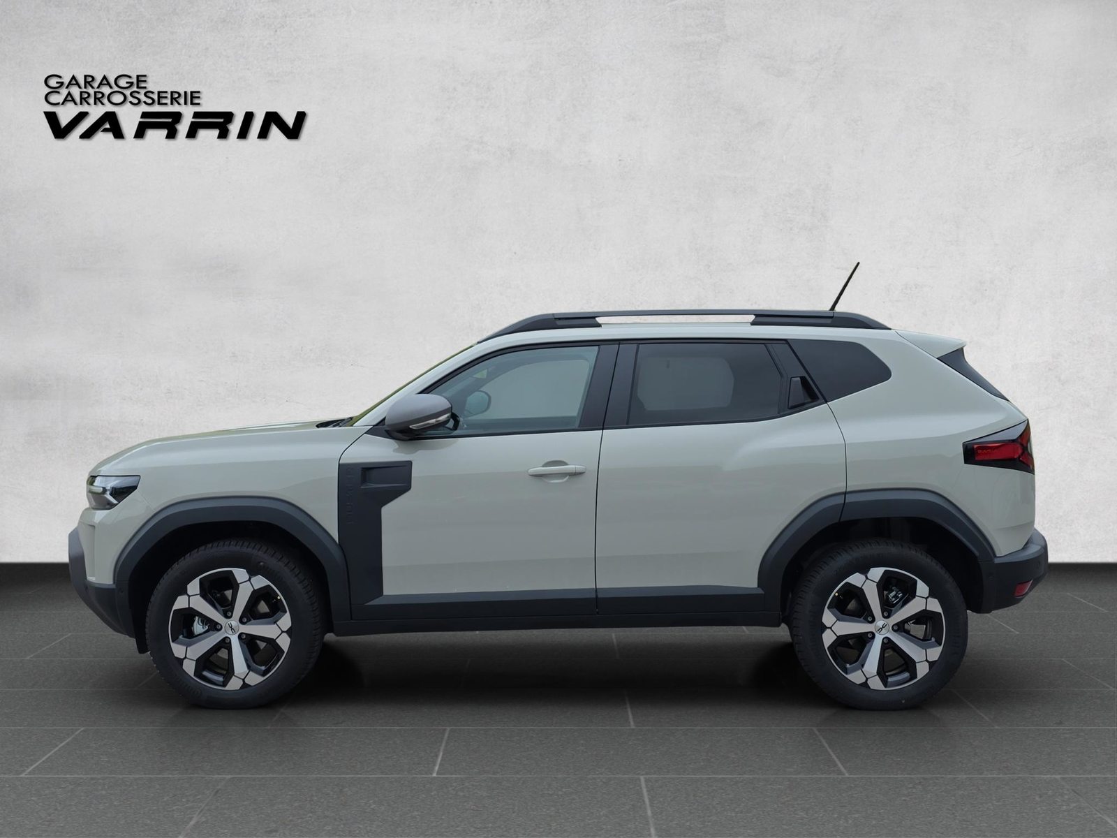 DACIA Duster 1.2 Hybrid Journey 4WD, Full-Hybrid Petrol/Electric, New car, Automatic - 3