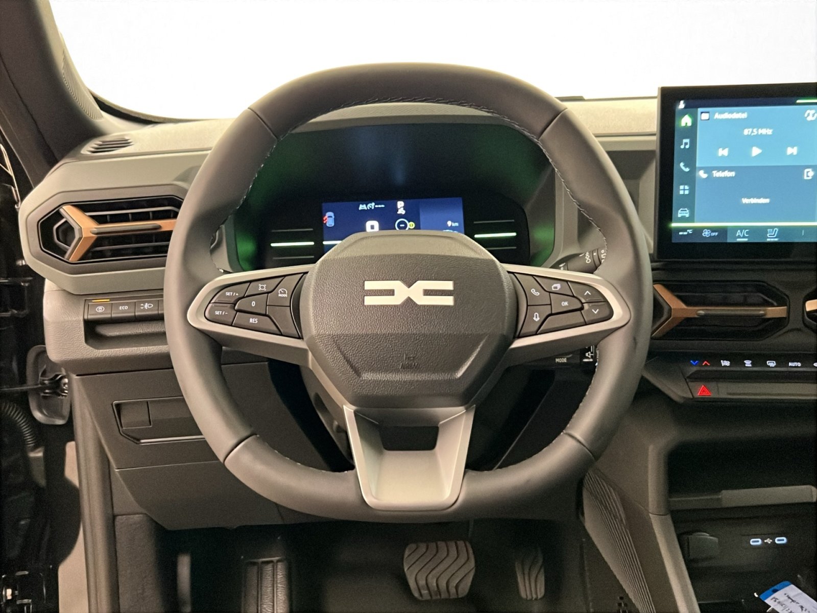 DACIA Duster 1.6 Hybrid Extreme, Voll-Hybrid Benzin/Elektro, Neuwagen, Automatik - 6