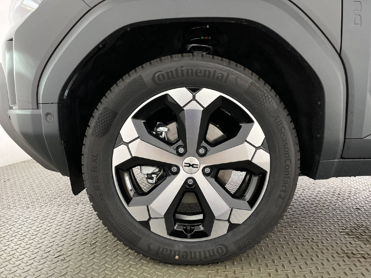 DACIA Duster 1.2 Hybrid Journey 4WD, Full-Hybrid Petrol/Electric, New car, Automatic - 6