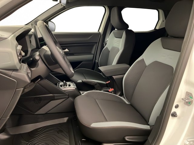 DACIA Duster 1.6 Hybrid Extreme, Hybride Integrale Benzina/Elettrica, Auto nuove, Automatico - 5