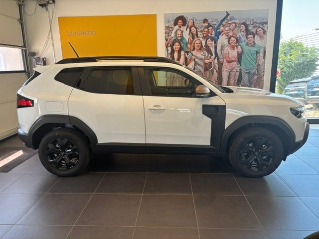 DACIA Duster HEV 155 Journey 150 4x4 Hybrid, Hybride Integrale Benzina/Elettrica, Auto nuove, Automatico - 4