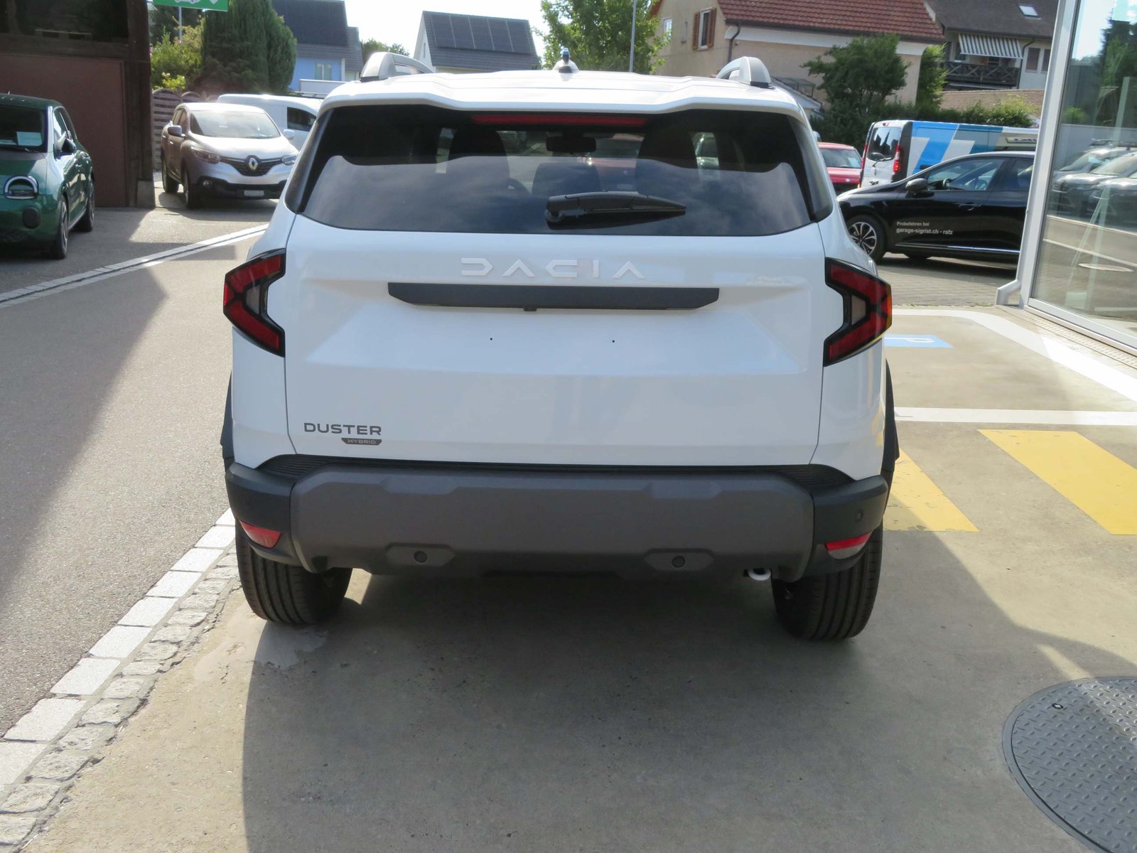 DACIA Duster 1.8 Hybrid Journey, Full-Hybrid Petrol/Electric, New car, Automatic - 7