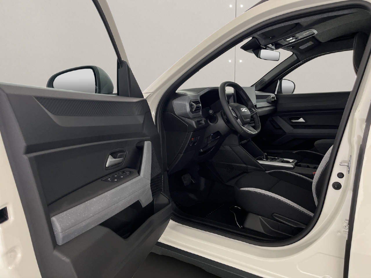 DACIA Duster 1.2 Hybrid Journey 4WD, Full-Hybrid Petrol/Electric, New car, Automatic - 7