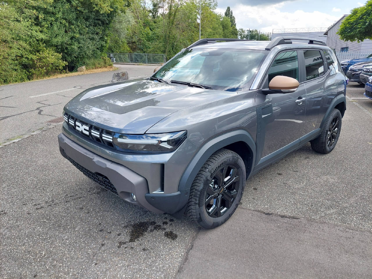 DACIA Duster 1.2 Hybrid Extreme 4WD, Voll-Hybrid Benzin/Elektro, Neuwagen, Automatik - 2