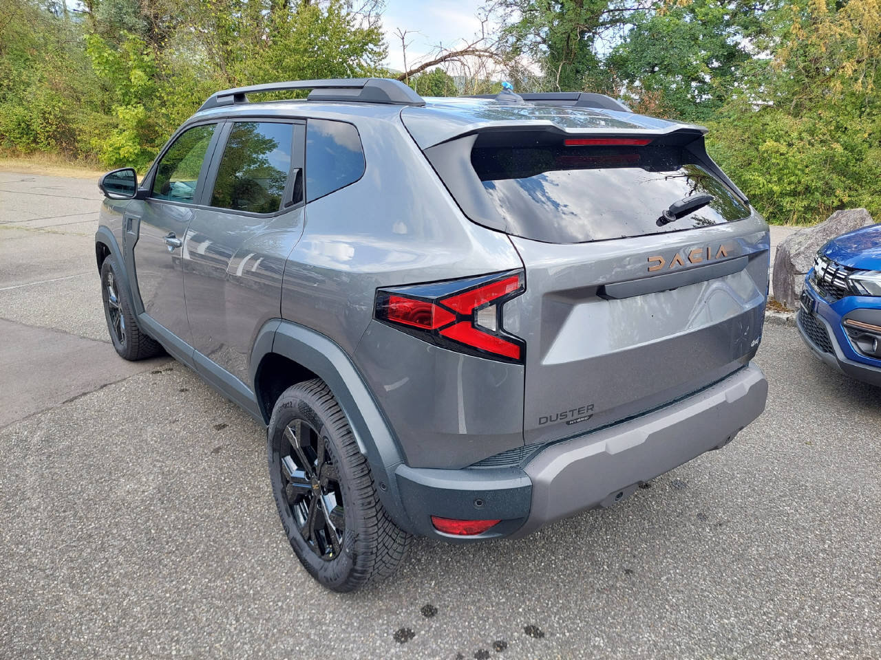 DACIA Duster 1.2 Hybrid Extreme 4WD, Voll-Hybrid Benzin/Elektro, Neuwagen, Automatik - 3