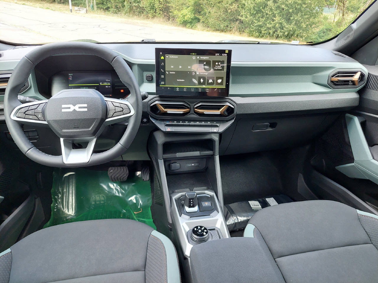 DACIA Duster 1.2 Hybrid Extreme 4WD, Voll-Hybrid Benzin/Elektro, Neuwagen, Automatik - 7