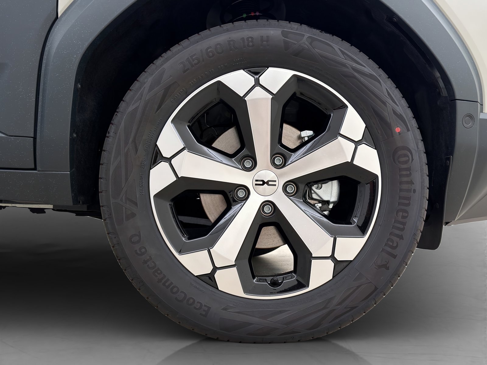 DACIA Duster 1.8 Hybrid Journey, Full-Hybrid Petrol/Electric, New car, Automatic - 7