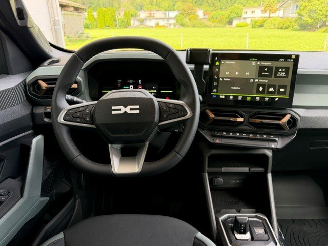 DACIA Duster 1.2 Hybrid Extreme 4WD, Hybride Intégral Essence/Électricité, Voiture nouvelle, Automatique - 5