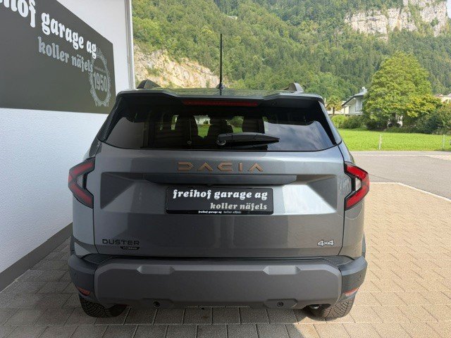 DACIA Duster 1.2 Hybrid Extreme 4WD, Hybride Intégral Essence/Électricité, Voiture nouvelle, Automatique - 4