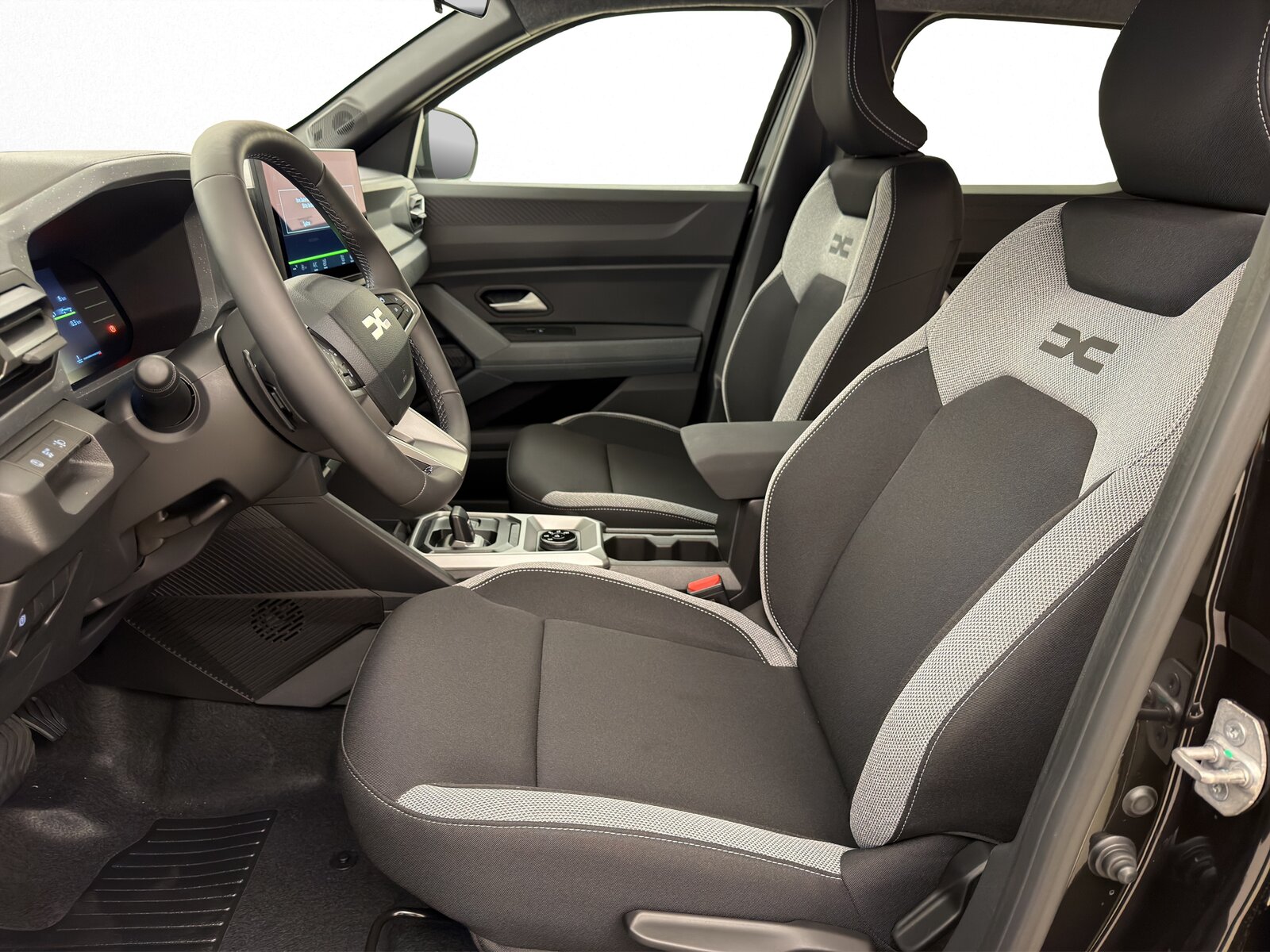 DACIA Duster 1.2 Hybrid Journey 4WD, Hybride Integrale Benzina/Elettrica, Auto nuove, Automatico - 7
