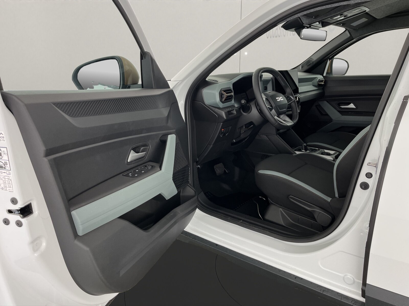 DACIA Duster 1.2 Hybrid Extreme 4WD, Full-Hybrid Petrol/Electric, New car, Automatic - 7