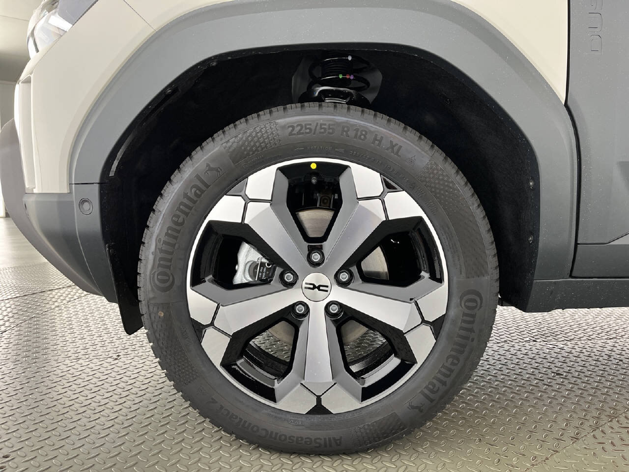 DACIA Duster 1.2 Hybrid Journey 4WD, Voll-Hybrid Benzin/Elektro, Neuwagen, Automatik - 6