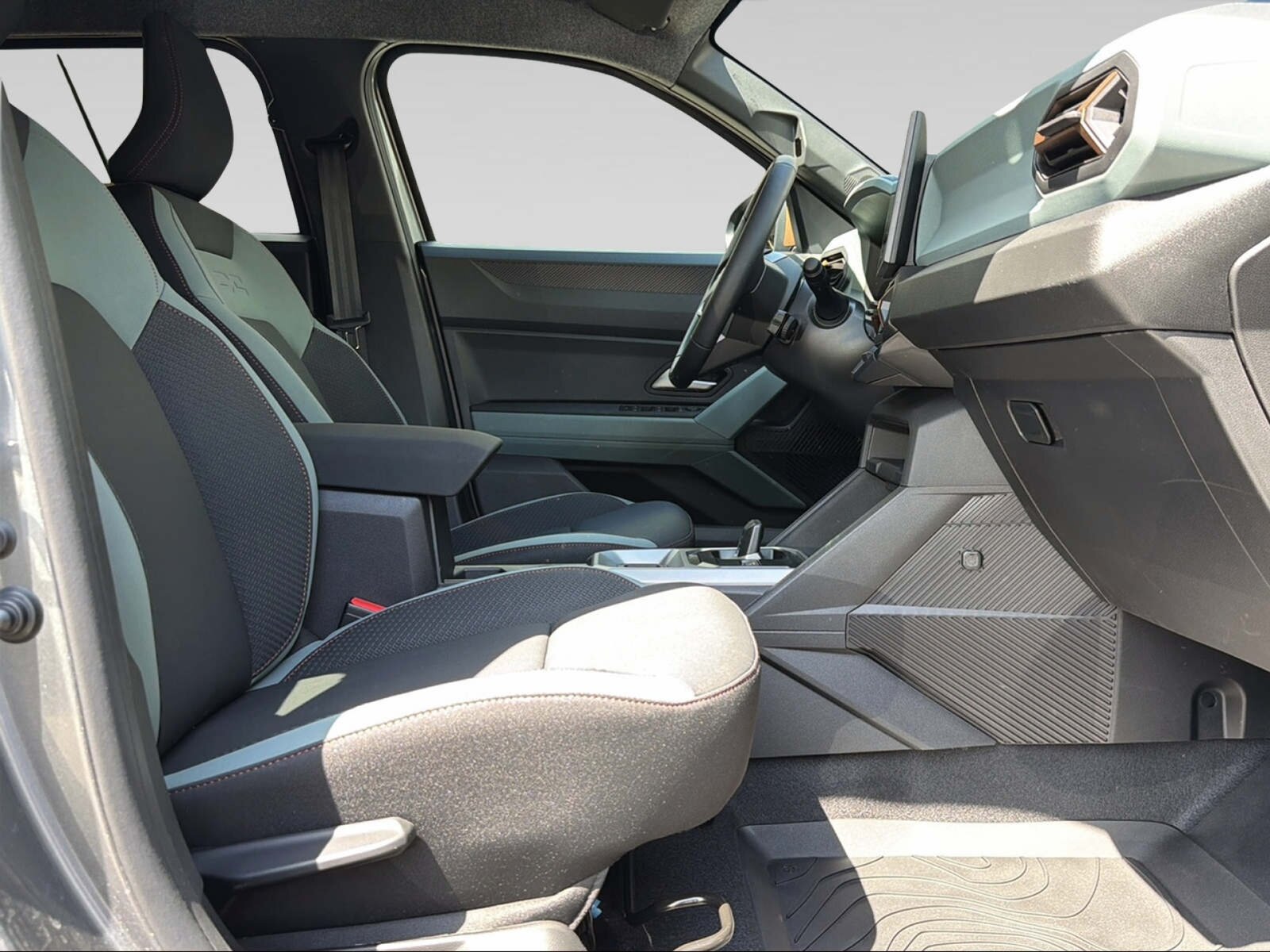 DACIA Duster Extreme hybrid 155, Voll-Hybrid Benzin/Elektro, Neuwagen, Automatik - 6