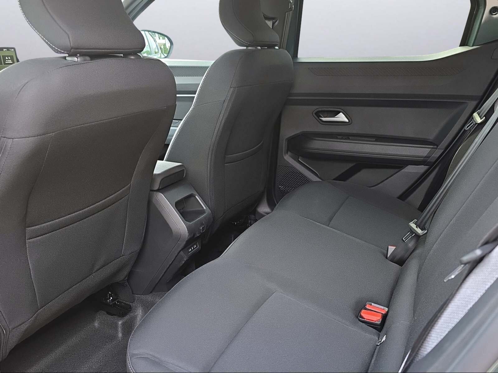 DACIA Duster 1.2 Hybrid Journey 4WD, Hybride Intégral Essence/Électricité, Voiture nouvelle, Automatique - 7