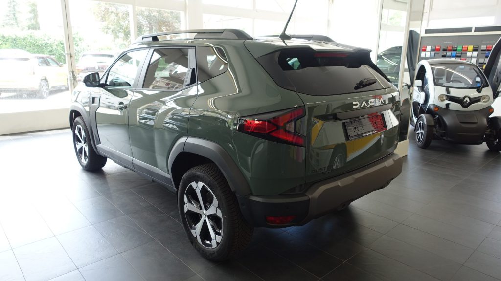 DACIA DUSTER 1.2 Hybrid Journey 4WD, Hybride Intégral Essence/Électricité, Voiture nouvelle, Automatique - 2