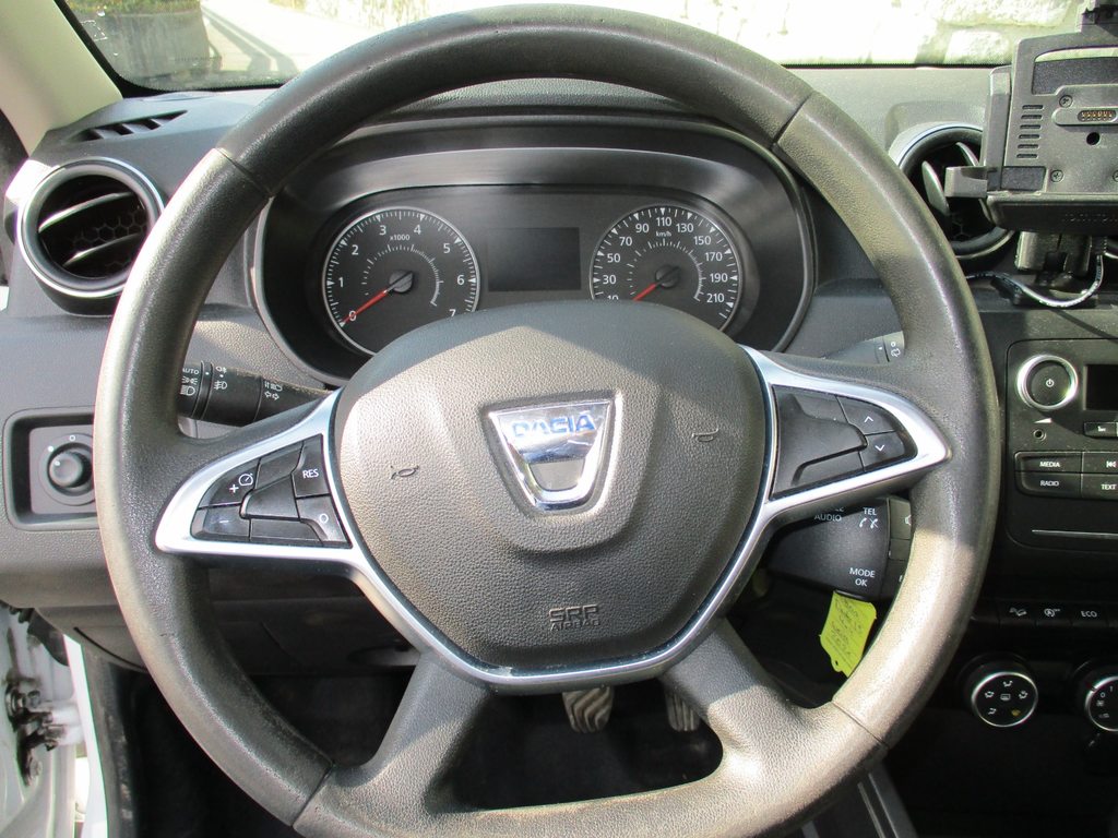 DACIA Duster 1.3 TCe Comfort 4WD, Essence, Occasion / Utilisé, Manuelle - 7