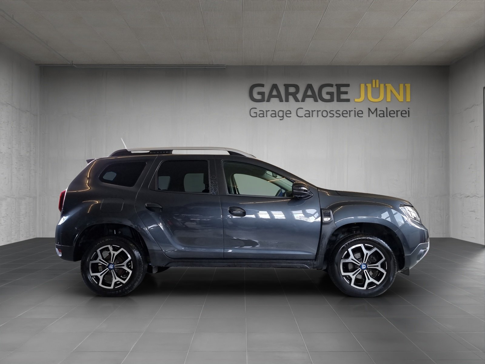 DACIA Duster 1.3 TCe 150 Celebration 4x4, Benzin, Occasion / Gebraucht, Handschaltung - 2