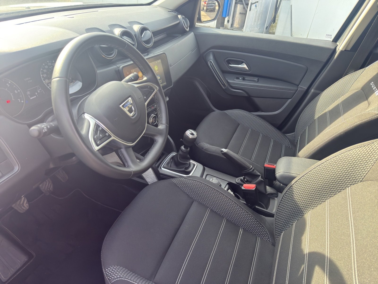 DACIA Duster 1.3 TCe 150 Prestige 4WD, Benzin, Occasion / Gebraucht, Handschaltung - 5