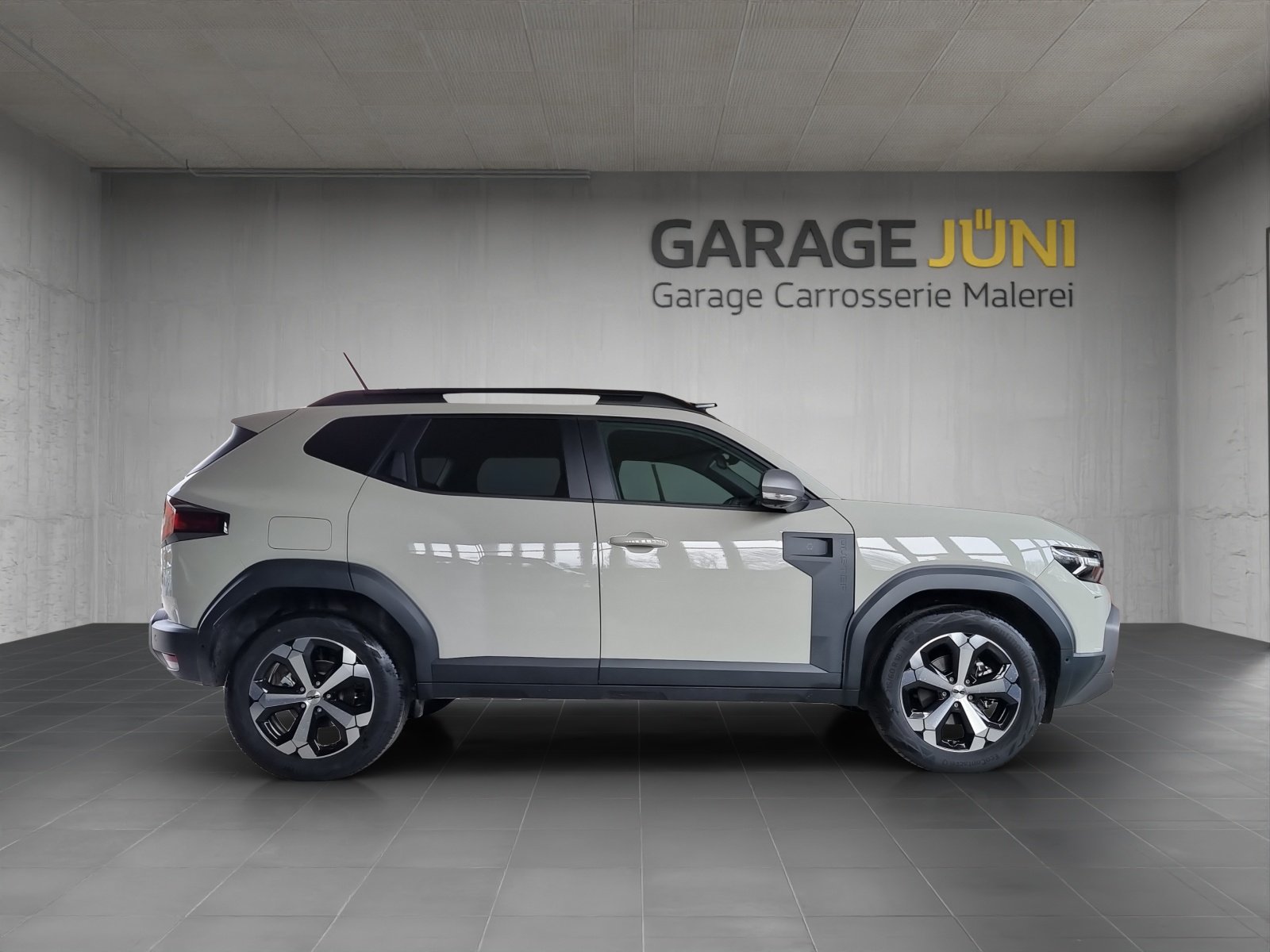 DACIA Duster 1.6 Hybrid Journey, Full-Hybrid Petrol/Electric, Second hand / Used, Automatic - 2