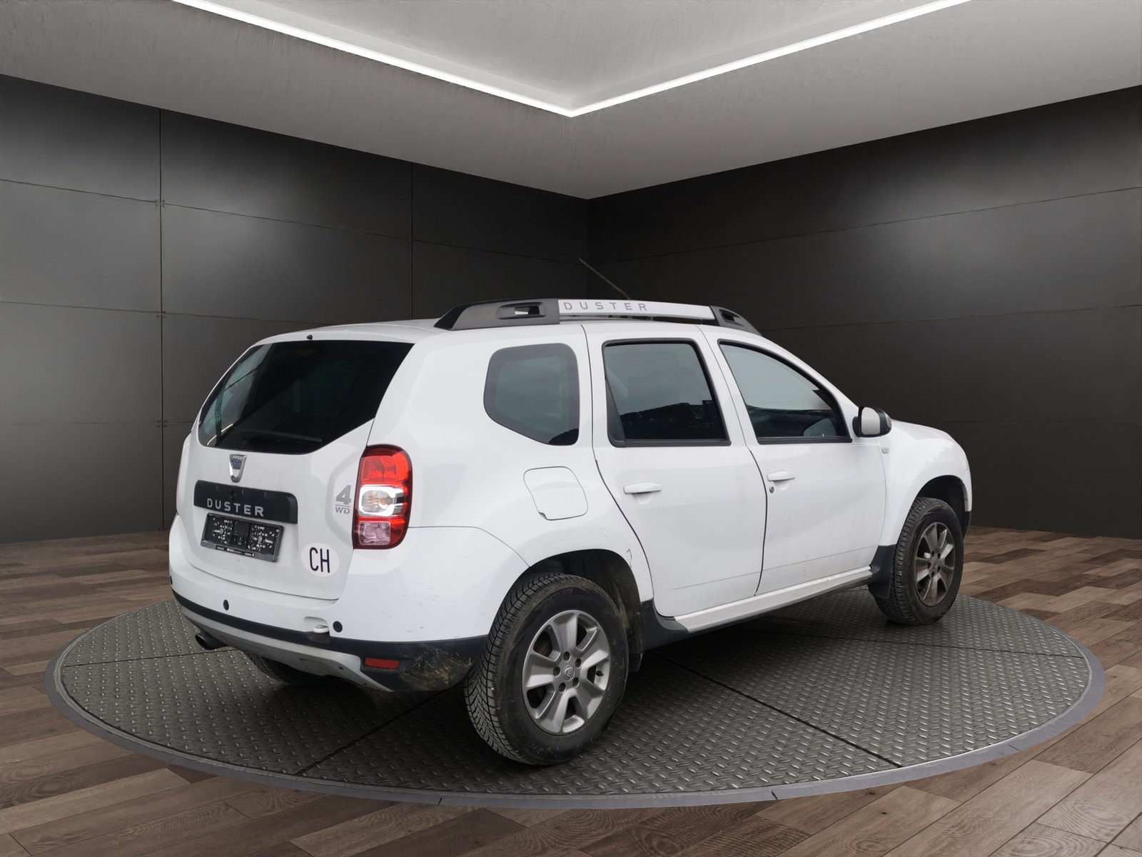 DACIA Duster 1.2 T Celebration 4x4, Essence, Occasion / Utilisé, Manuelle - 6