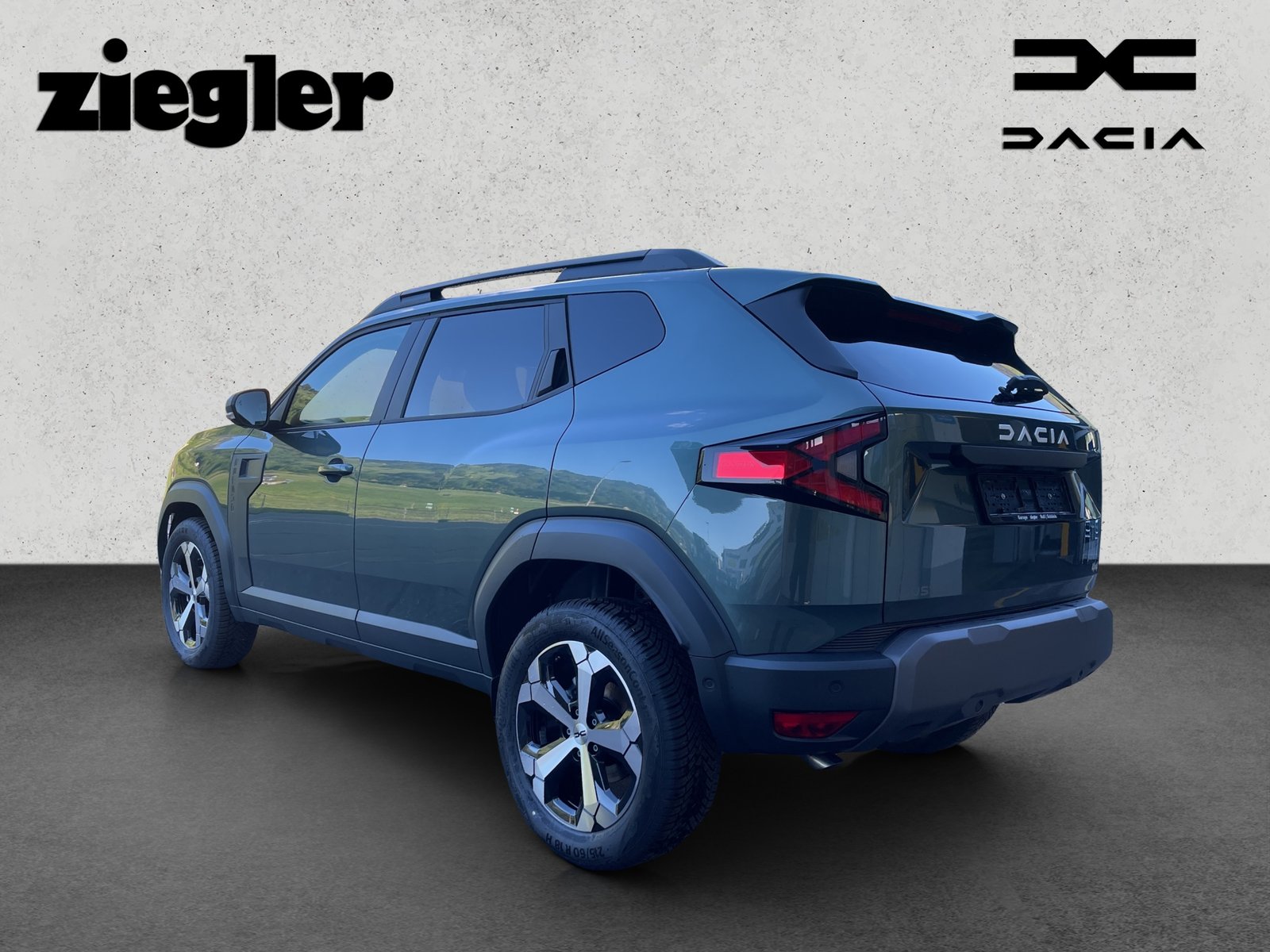 DACIA Dacia Duster 1.2 MHEV TCe 130 4WD Journey, Mild-Hybrid Petrol/Electric, Second hand / Used, Manual - 4