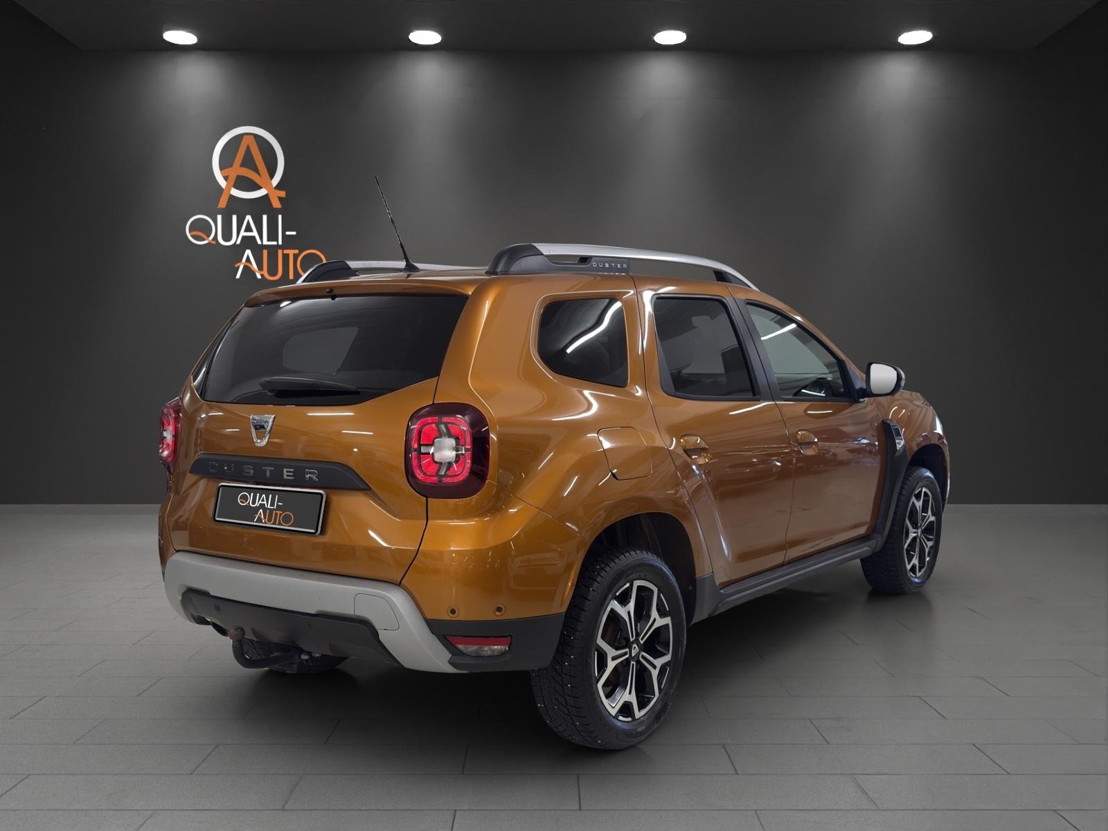 DACIA Duster SCe 115 Prestige 4x4, Petrol, Second hand / Used, Manual - 6