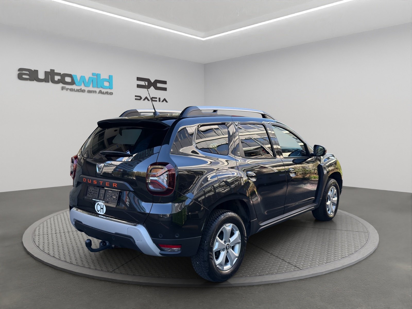 DACIA Duster EXTREME 1.3 TCe 150 4WD, Benzin, Occasion / Gebraucht, Handschaltung - 2