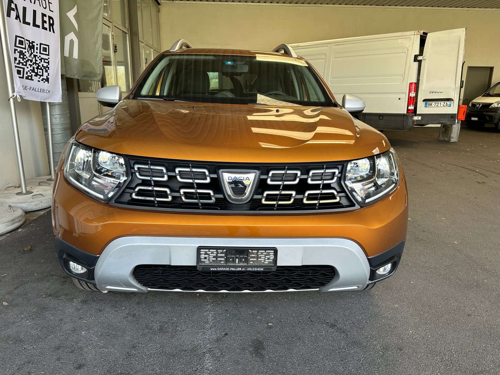 DACIA Duster 1.6 Prestige 4WD, Petrol, Second hand / Used, Manual - 7
