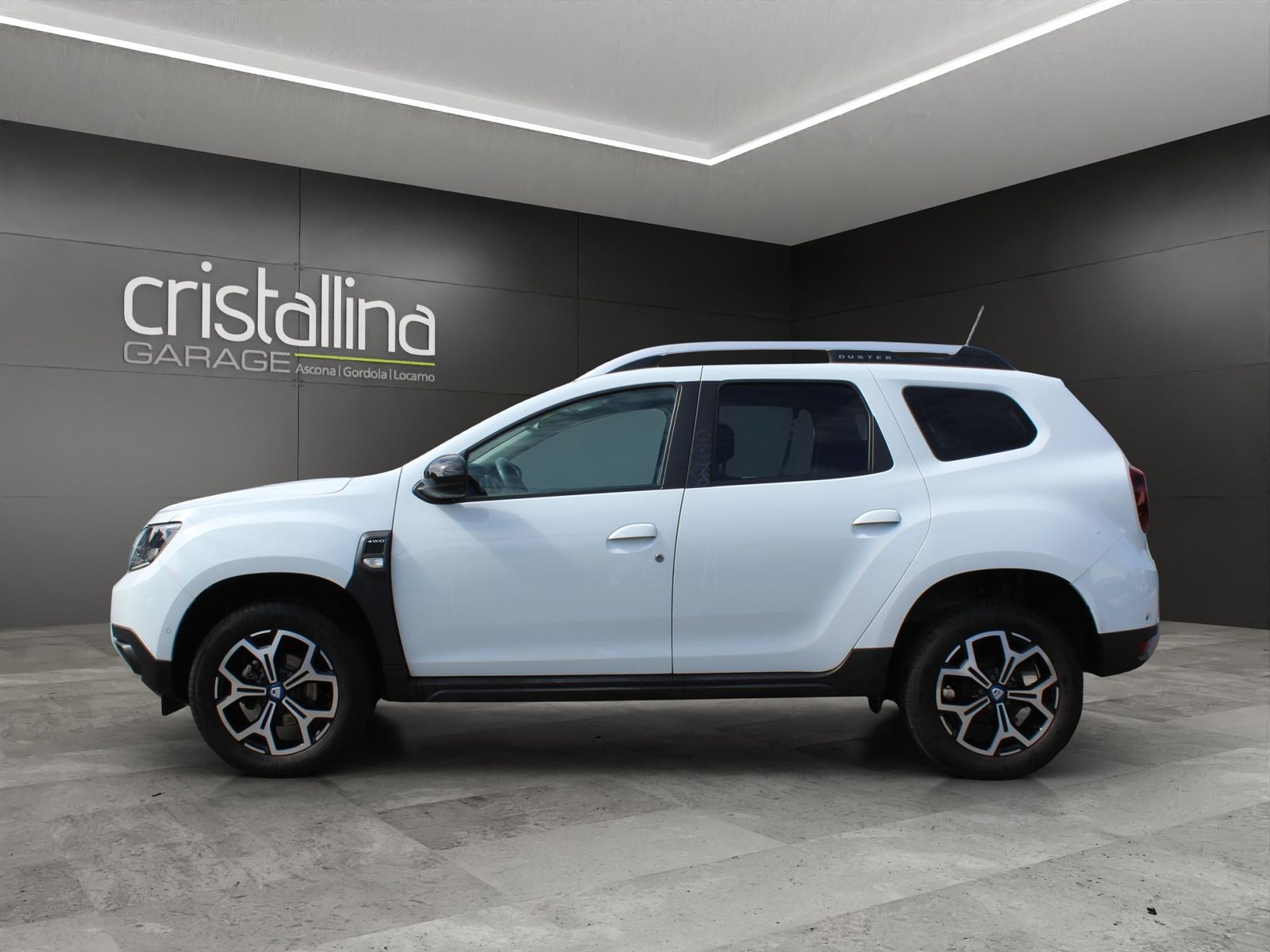 DACIA Duster 1.3 TCe Celebration 4WD, Essence, Occasion / Utilisé, Manuelle - 2