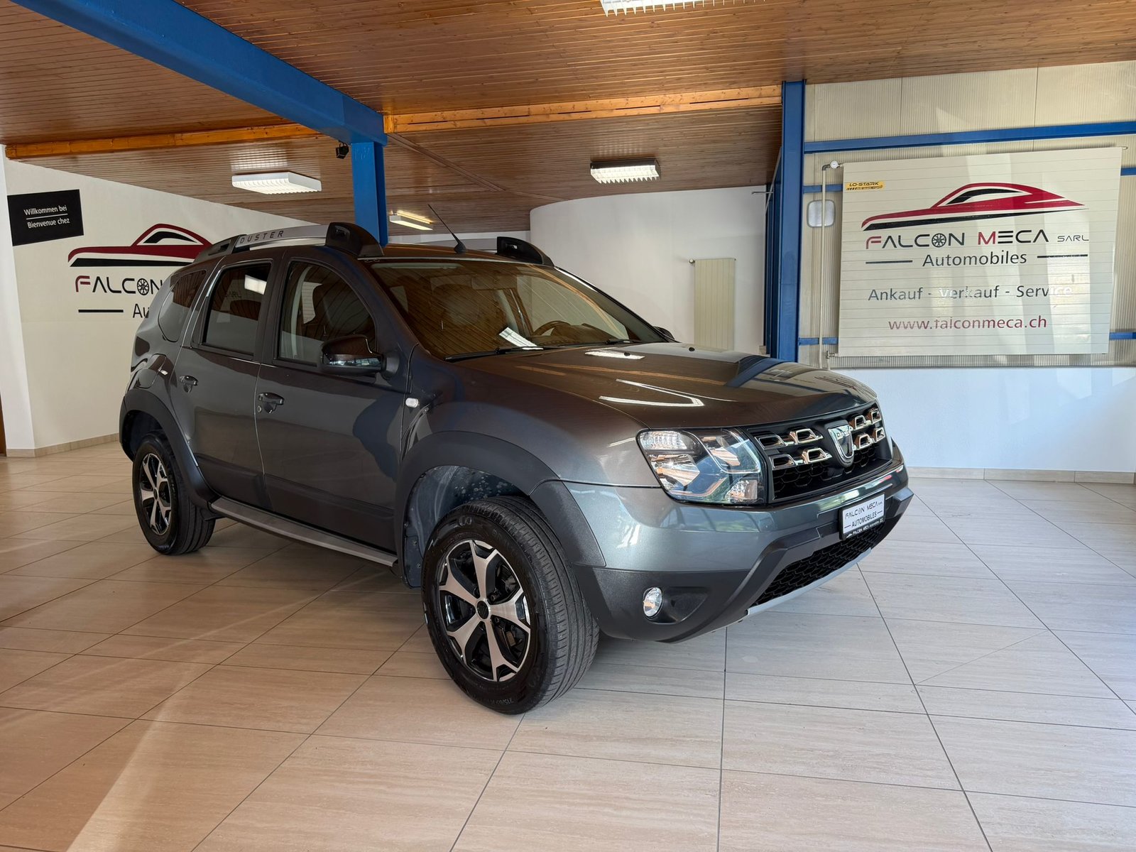 DACIA Duster 1.2 T Ambiance 4x4, Essence, Occasion / Utilisé, Manuelle - 2