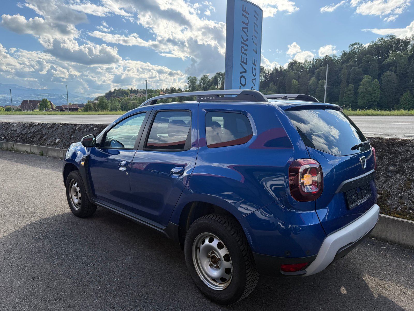 DACIA Duster dCi 115 Prestige 4x4, Diesel, Occasion / Gebraucht, Handschaltung - 2