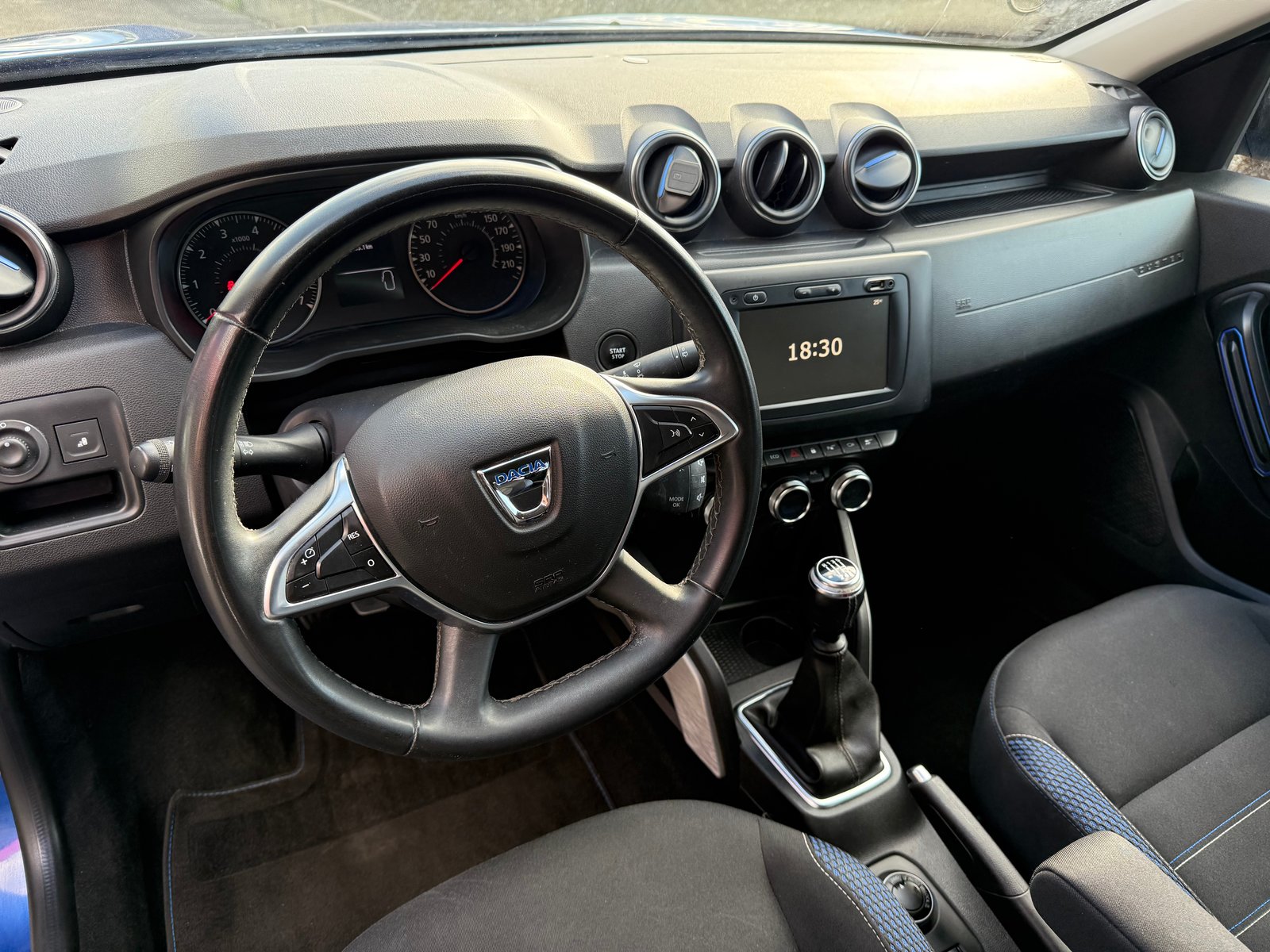DACIA Duster dCi 115 Prestige 4x4, Diesel, Occasion / Gebraucht, Handschaltung - 3