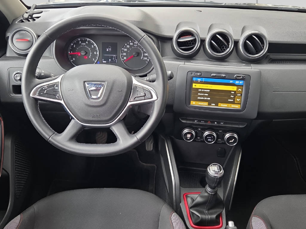 DACIA Duster 1.3 TCe Ultimate, Petrol, Second hand / Used, Manual - 5