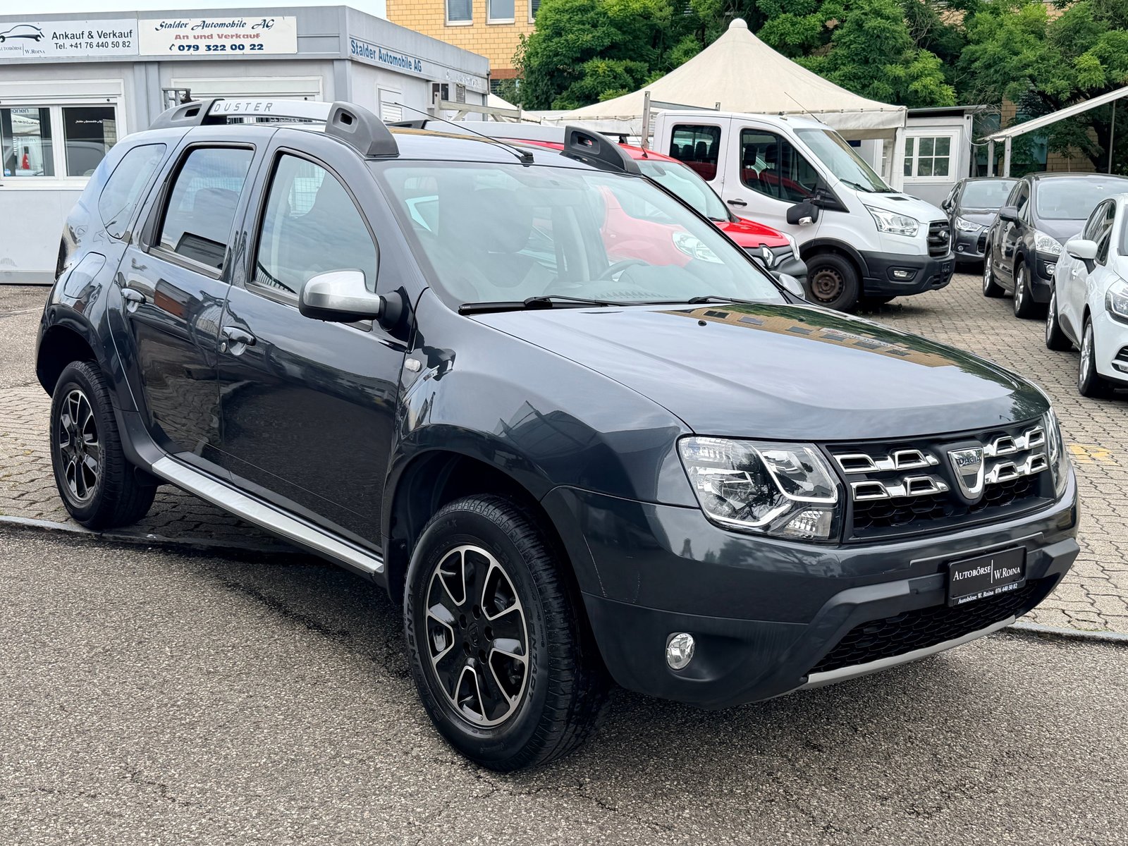 DACIA Duster 1.2 T Lauréate 4x2, Petrol, Second hand / Used, Manual