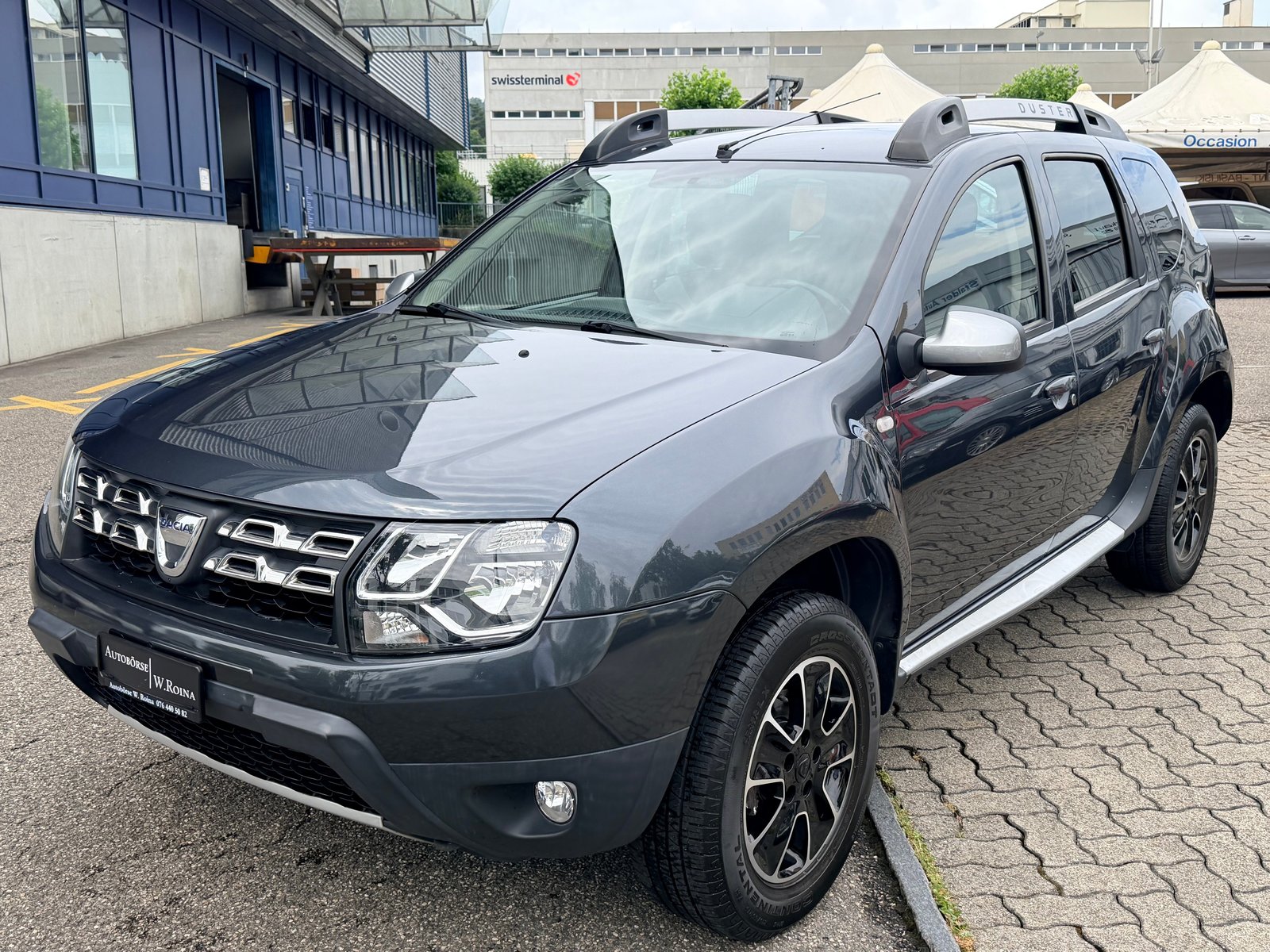 DACIA Duster 1.2 T Lauréate 4x2, Petrol, Second hand / Used, Manual - 6