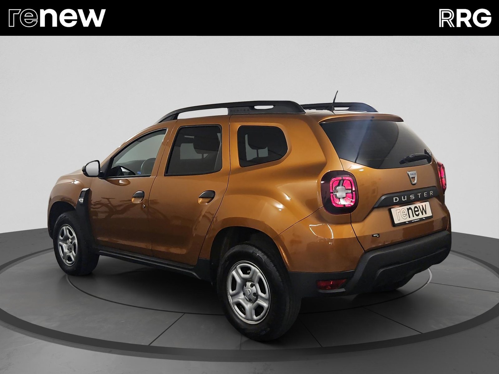 DACIA Duster TCe 100 Essential 4x2, Petrol, Second hand / Used, Manual - 5