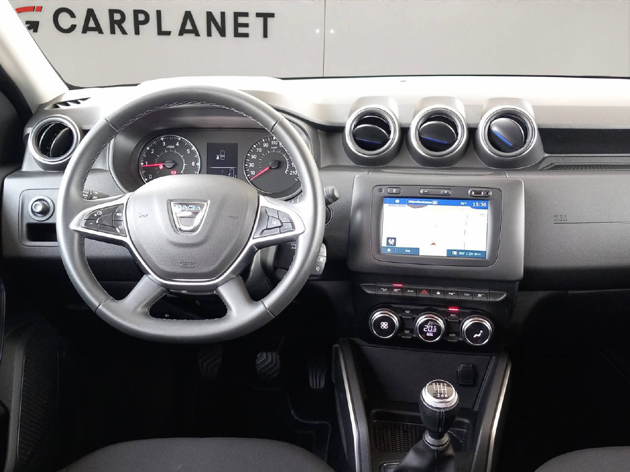 DACIA Duster 1.3 TCe Celebration 4WD, Benzin, Occasion / Gebraucht, Handschaltung - 5