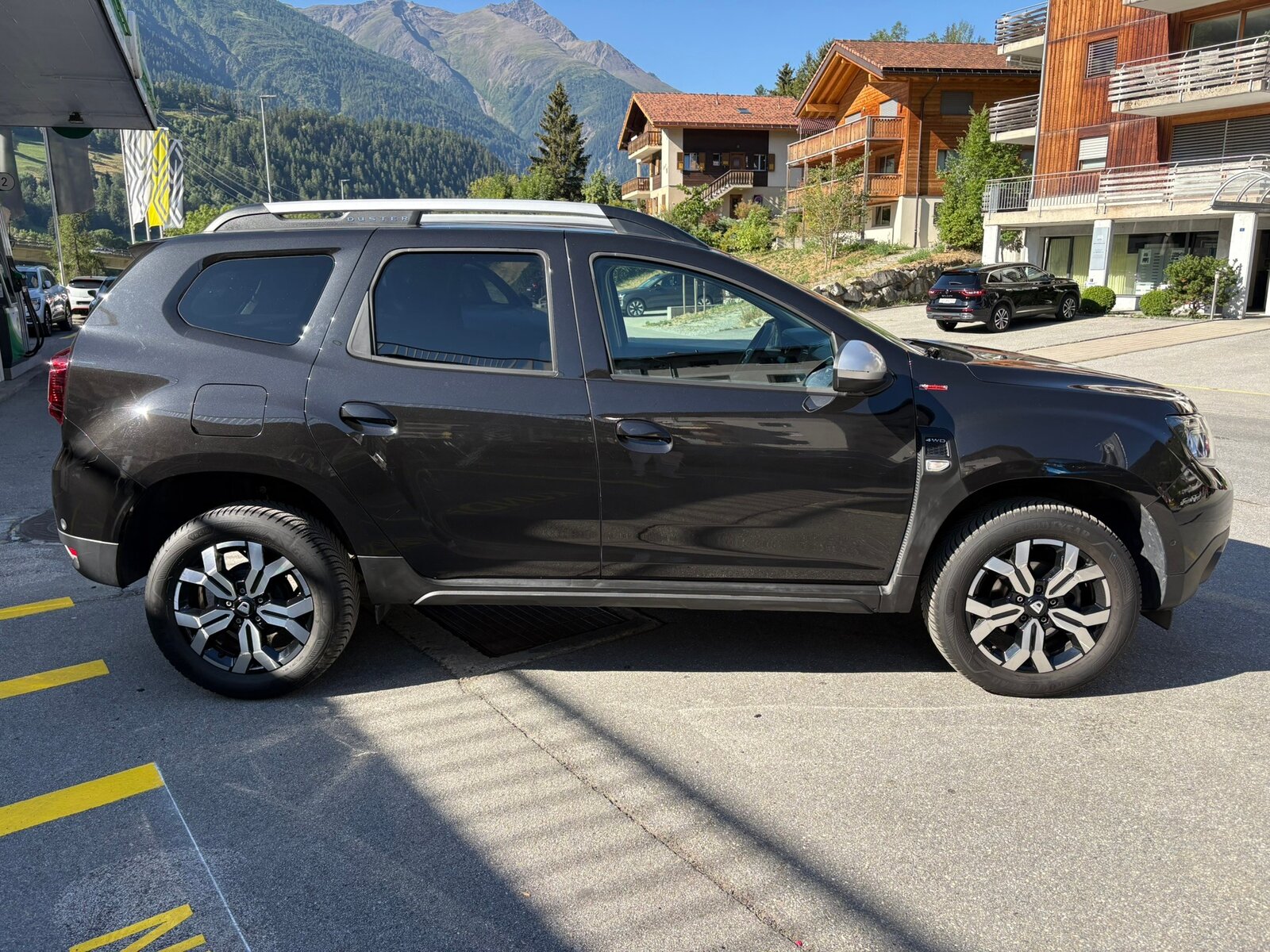 DACIA Duster TCe 150 Prest. 4x4, Benzin, Occasion / Gebraucht, Handschaltung - 4